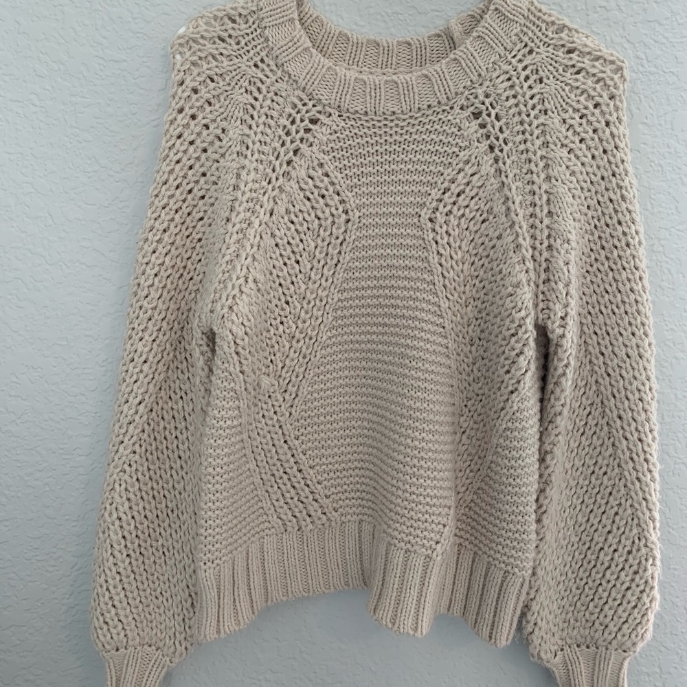 ivory american eagle sweater